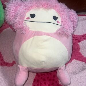 NWOT 12” Brina pink Yeti squishmallow